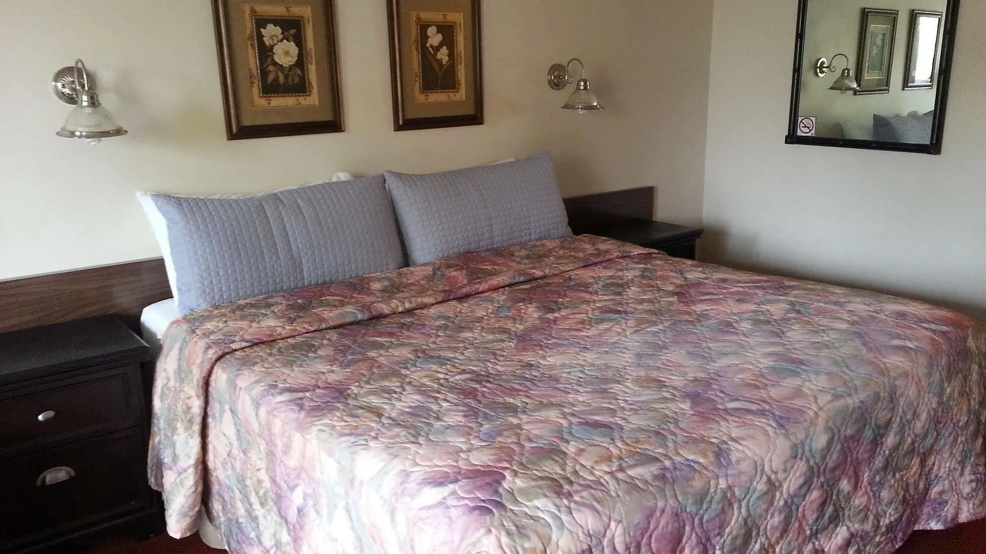 Niagara Falls Motor Lodge