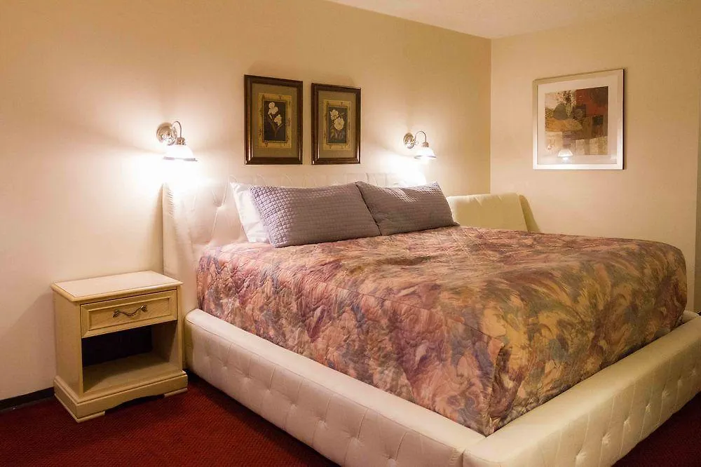 Niagara Falls Motor Lodge 2*, Niagara Falls